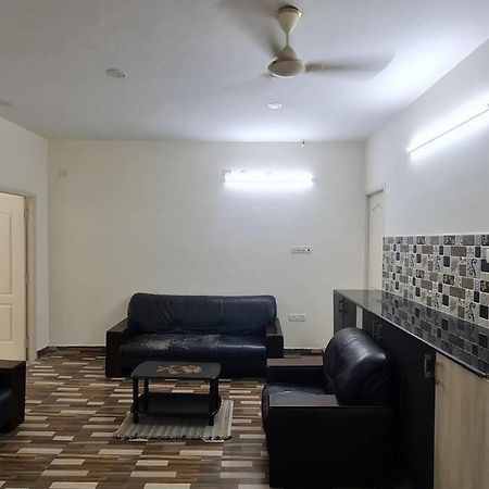 Vila Kamalam 2 Bhk - Non Ac Kójamputtúr Exteriér fotografie