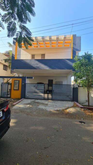 Vila Kamalam 2 Bhk - Non Ac Kójamputtúr Exteriér fotografie